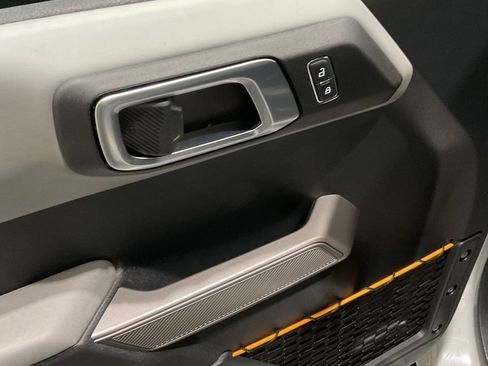 Used 2022 Ford Bronco Badlands w/ Sasquatch Package image 7