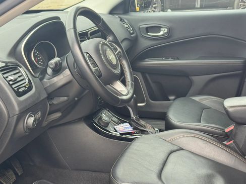 Used 2021 Jeep Compass Limited AWD/4WD image 8
