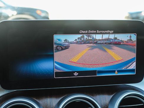 Used 2021 Mercedes-Benz C 300 Sedan image 25