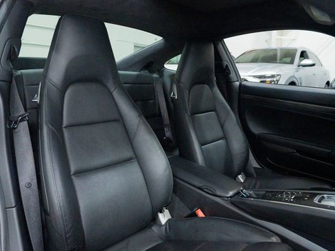 Used 2012 Porsche 911 Carrera S image 32