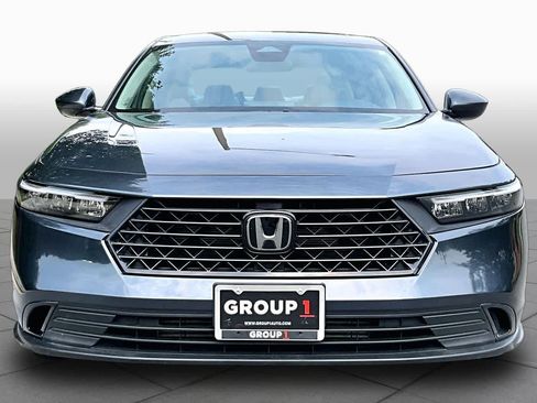 Used 2023 Honda Accord EX image 4