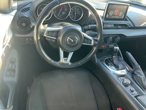 Used 2017 MAZDA MX-5 Miata RF Club image 25