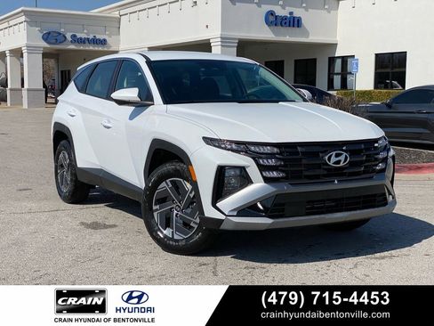 New 2026 Hyundai Tucson Blue SE AWD/4WD image 1