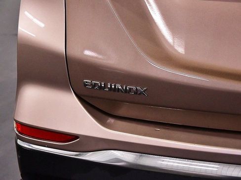 Used 2019 Chevrolet Equinox LT image 10