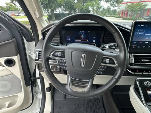 Certified 2024 Lincoln Navigator Black Label AWD/4WD image 14