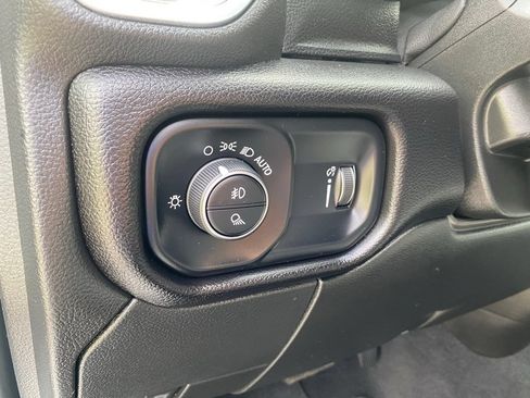 Used 2024 RAM 2500 Big Horn w/ Bed Utility Group AWD/4WD image 17