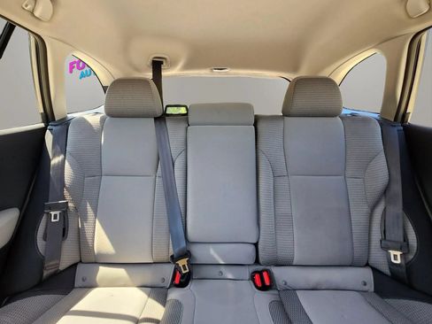 Used 2022 Subaru Outback Premium AWD/4WD image 19