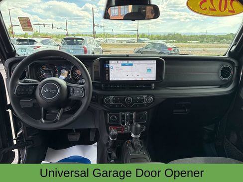 Used 2025 Jeep Wrangler Unlimited Rubicon w/ Convenience Group AWD/4WD image 14