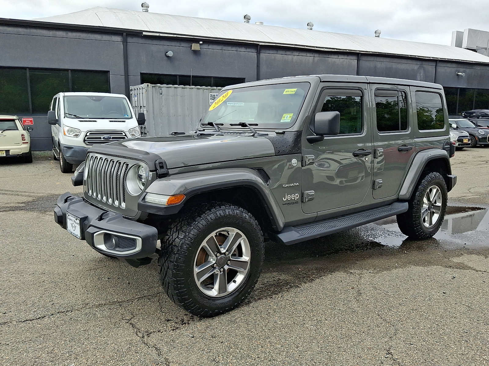 Used 2020 Jeep Wrangler Unlimited Sahara AWD/4WD image 3