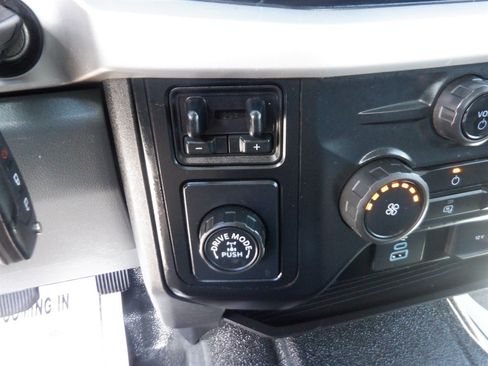 Used 2024 Ford F250 XL w/ XL Chrome Package RWD image 19