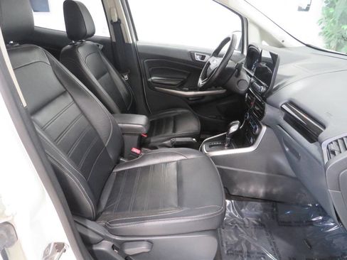 Used 2019 Ford EcoSport Titanium image 11