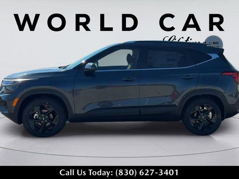 New 2026 Kia Seltos EX FWD image 12