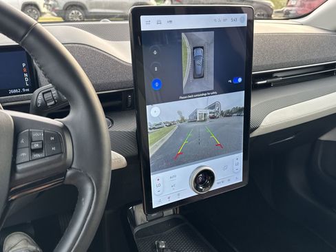 Used 2023 Ford Mustang Mach-E Premium image 25