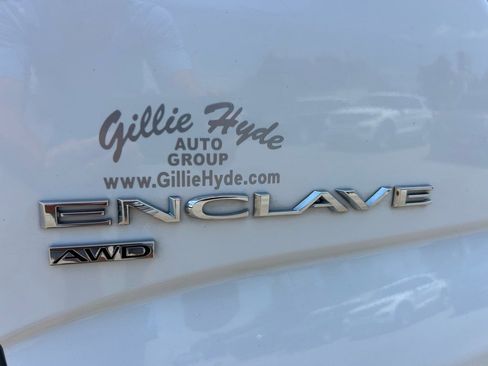 Used 2024 Buick Enclave Premium image 6
