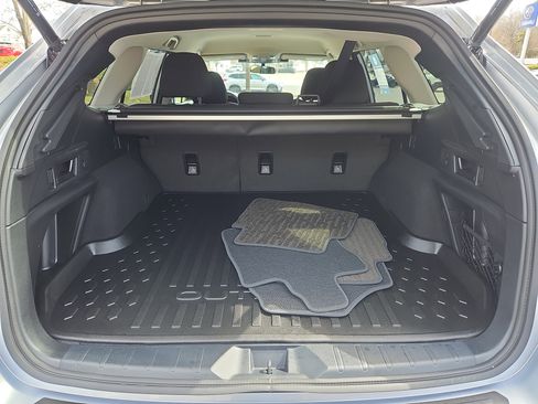 Certified 2025 Subaru Outback Premium image 31