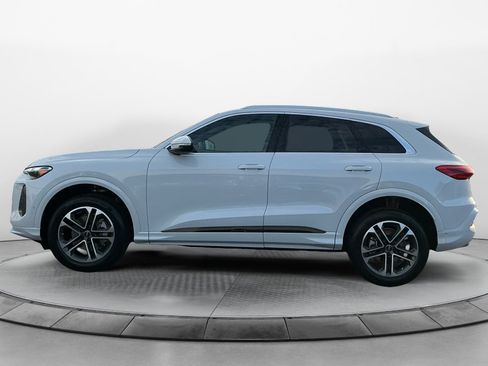 New 2025 Audi Q5 Premium image 4