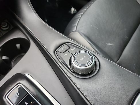 Used 2023 INFINITI QX50 Luxe AWD/4WD image 24