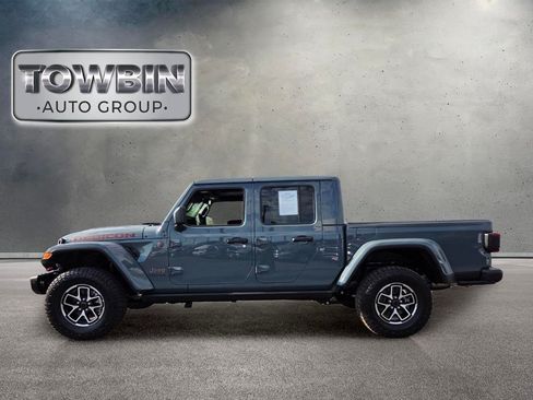 Used 2026 Jeep Gladiator Rubicon AWD/4WD image 7