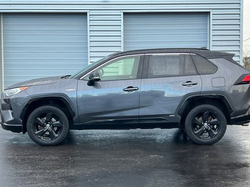 Used 2020 Toyota RAV4 XSE image 7