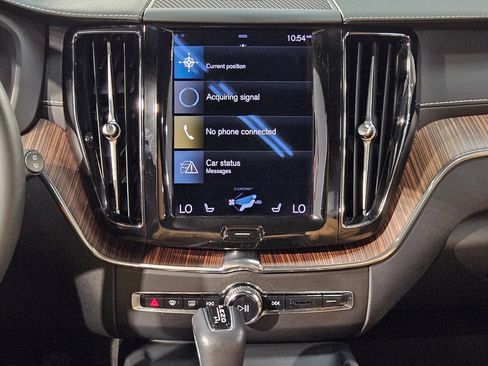 Used 2021 Volvo XC60 T5 Inscription w/ Protection Package FWD image 16