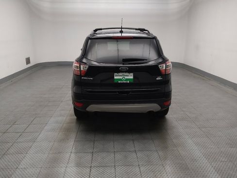 Used 2018 Ford Escape SE AWD/4WD image 6