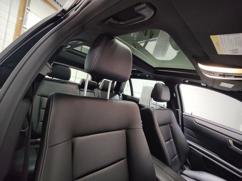 Used 2014 Mercedes-Benz E 350 4MATIC Wagon image 17