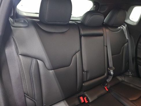 New 2026 Jeep Compass Limited image 16