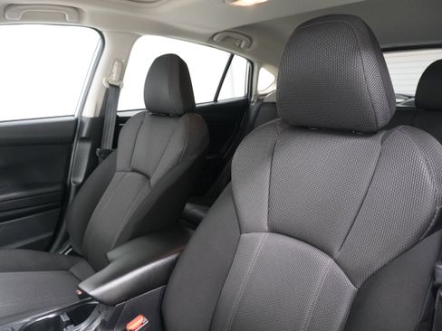 Used 2019 Subaru Impreza 2.0i Premium AWD/4WD image 11