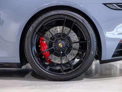 Used 2024 Porsche 911 Carrera GTS RWD image 16