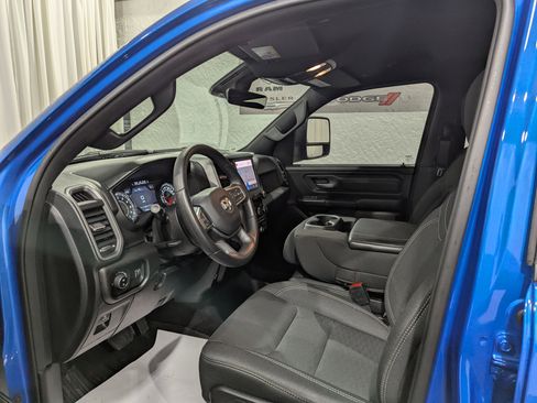 Used 2025 RAM 1500 Classic Warlock image 14