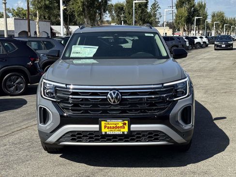 New 2026 Volkswagen Atlas SE AWD/4WD image 2