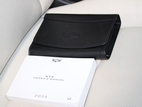 Used 2023 Cadillac XT6 Sport image 25