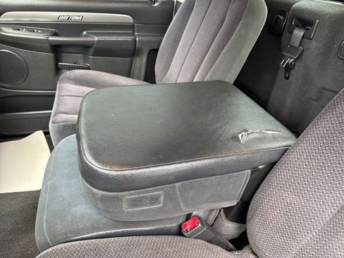 Used 2005 Dodge Ram 1500 Truck SLT w/ Daytona Edition Group image 17