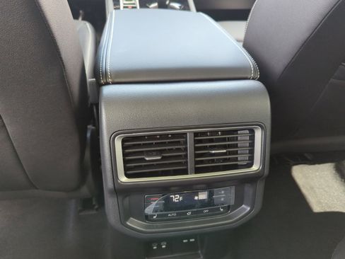 New 2026 Volkswagen Atlas SEL image 31