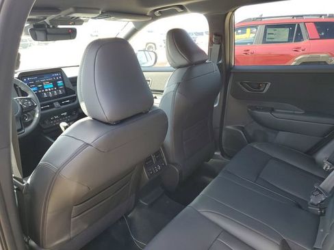 New 2026 Subaru Outback Limited AWD/4WD image 10