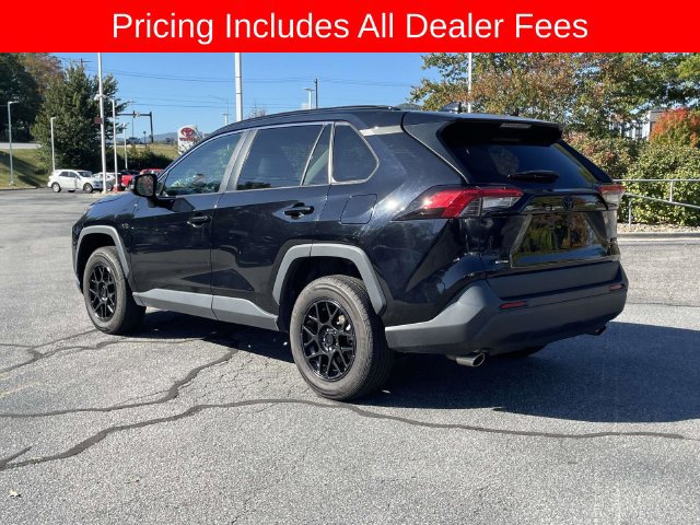 Used 2023 Toyota RAV4 XLE w/ Convenience Package AWD/4WD image 3