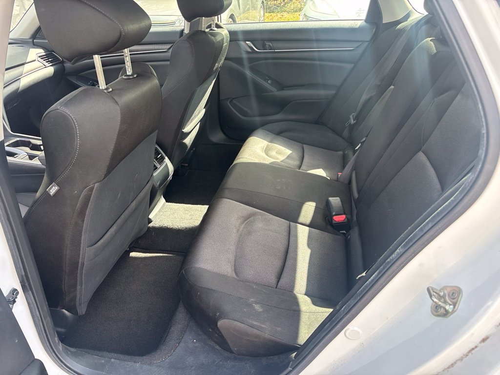 Used 2019 Honda Accord EX image 10