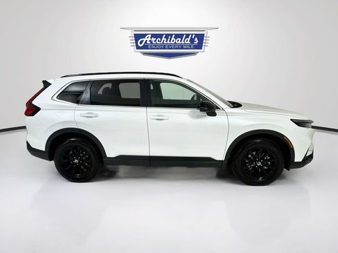 Used 2025 Honda CR-V Sport image 9