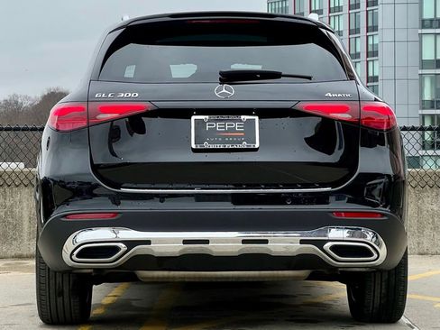 Certified 2026 Mercedes-Benz GLC 300 4MATIC image 7