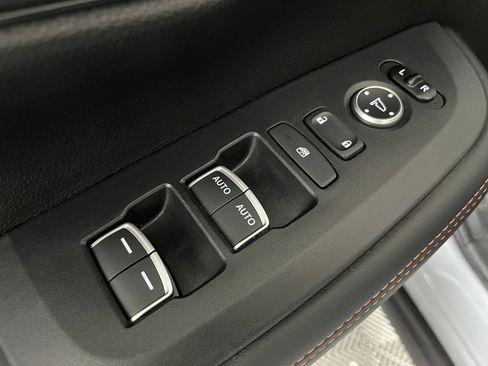 Certified 2025 Honda HR-V Sport image 10