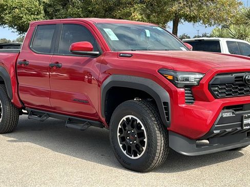 New 2025 Toyota Tacoma TRD Off-Road image 3