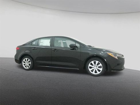 New 2026 Toyota Corolla LE image 28