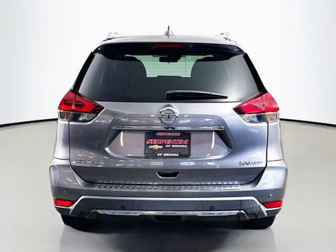 Used 2019 Nissan Rogue SV image 7
