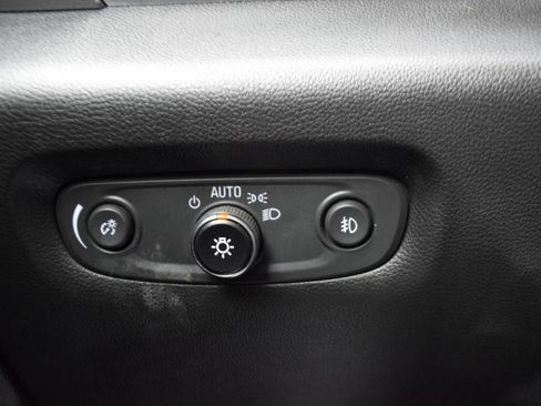 Used 2019 Chevrolet Traverse LT w/ LPO, Floor Liner Package image 18