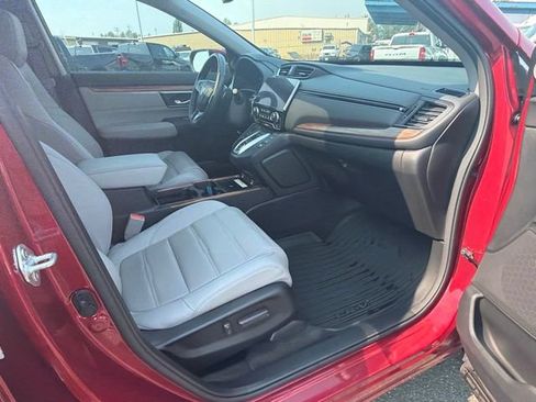 Used 2022 Honda CR-V Touring image 9