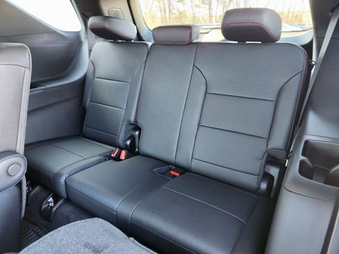 New 2026 Chevrolet Traverse RS w/ LPO, Floor Liner Package image 16