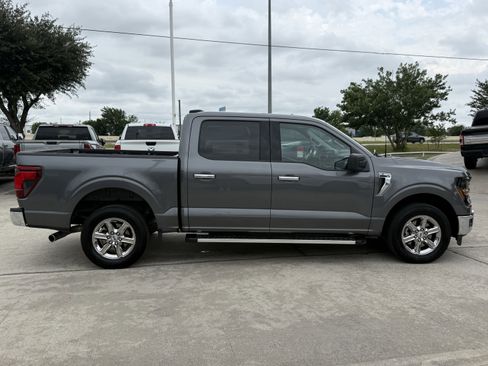 Used 2025 Ford F150 XLT w/ Equipment Group 301A Standard RWD image 3