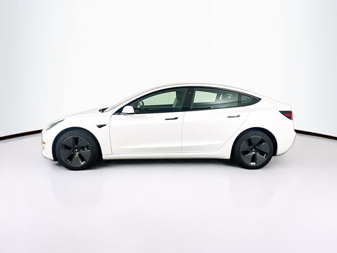 Used 2023 Tesla Model 3 Standard Range RWD image 4