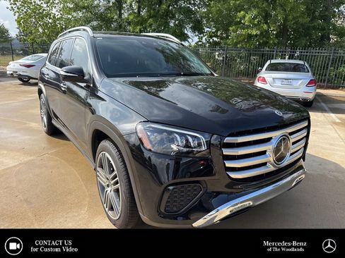 Used 2026 Mercedes-Benz GLS 450 4MATIC image 1