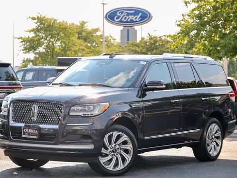 Used 2024 Lincoln Navigator Reserve AWD/4WD image 1